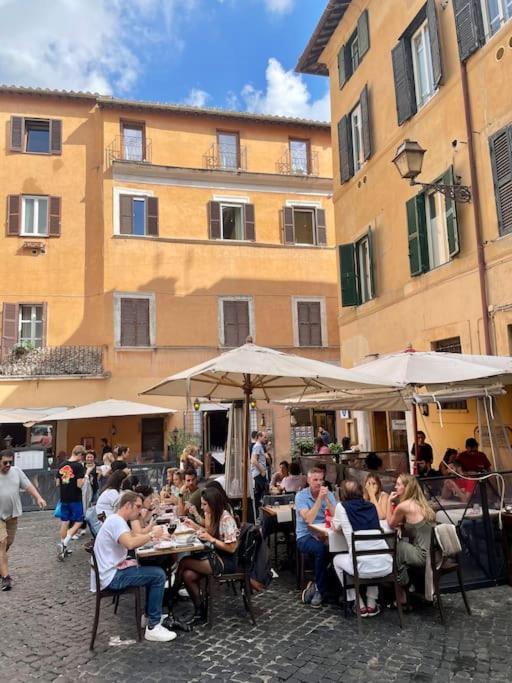 Lovely Apartment In Via Della Scala, Trastevere Rome Extérieur photo